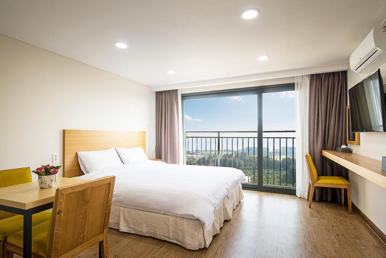 W Ocean Pension Seogwipo Exterior foto