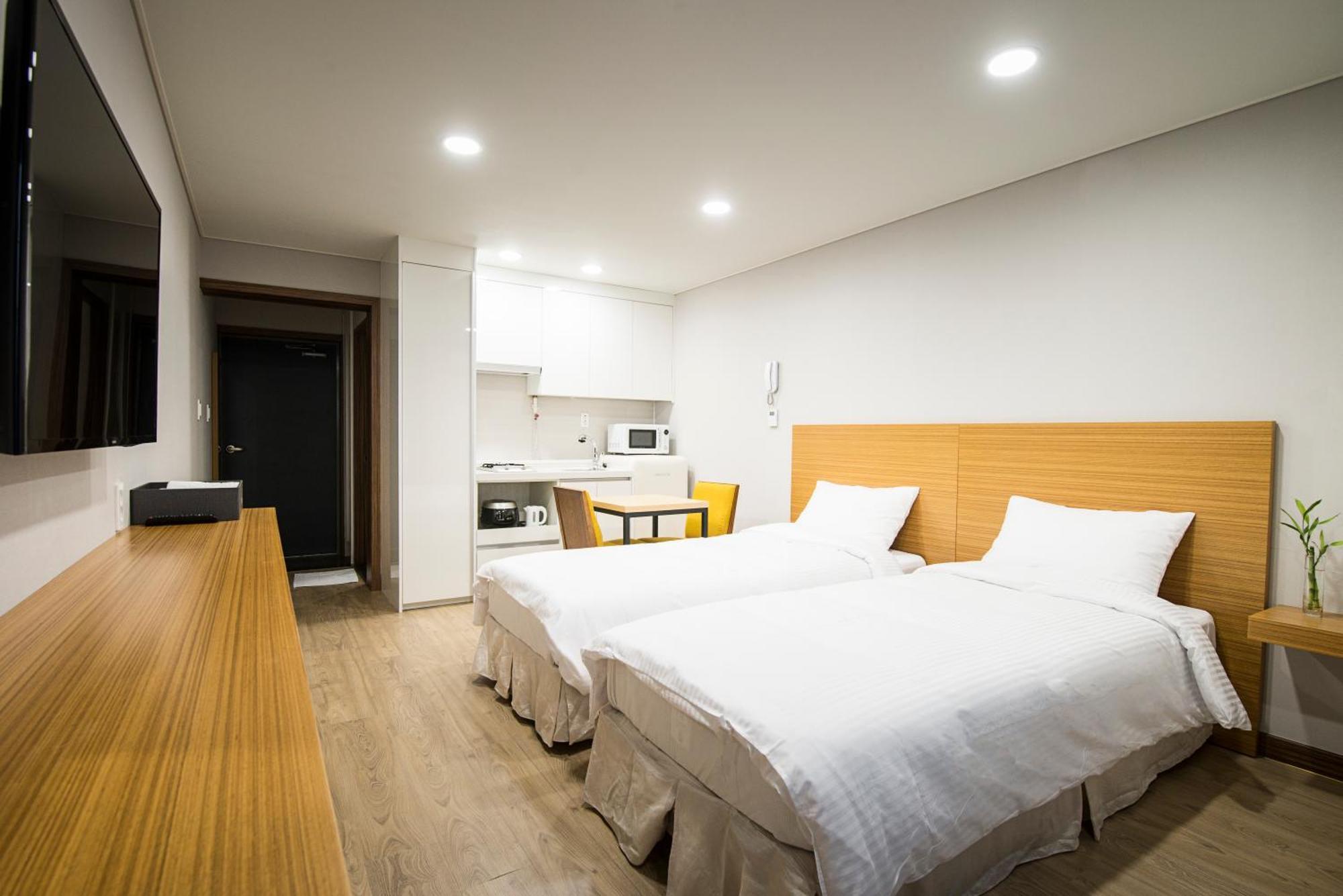 W Ocean Pension Seogwipo Exterior foto