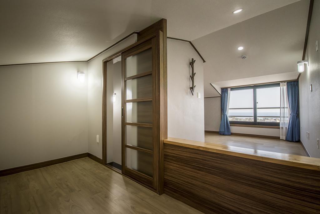 W Ocean Pension Seogwipo Exterior foto